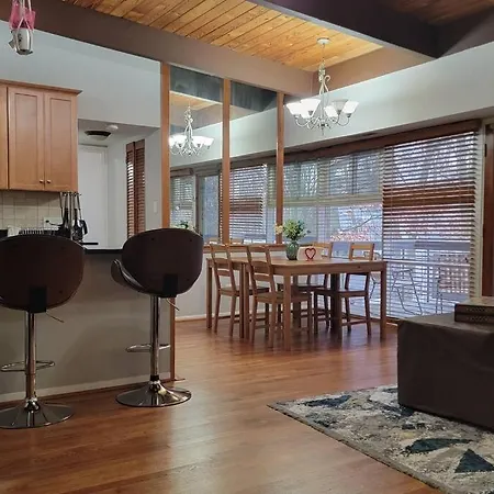Entire One Bedroom Apartment Annandale Esterno foto