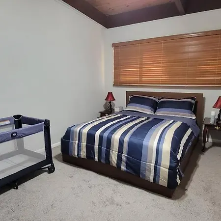 Entire One Bedroom Apartment Annandale Esterno foto